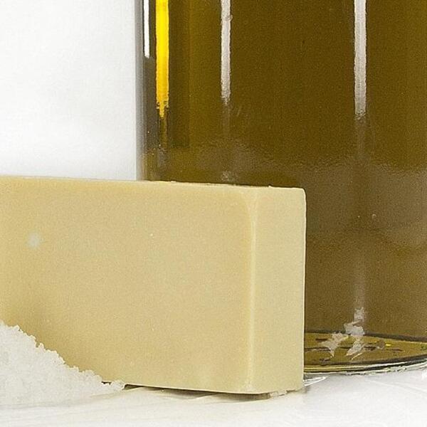 Visolivae - Savon peaux sensibles à l'huile d'olive et au sel de Magne